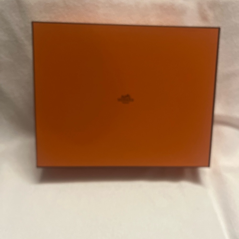 Hermes Orange Box
